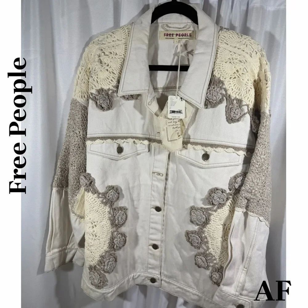 Free People Bali Rare Dainty Dolly Hearts Crochet Women's Denim Jacket Large NWT - Picture 5 of 7